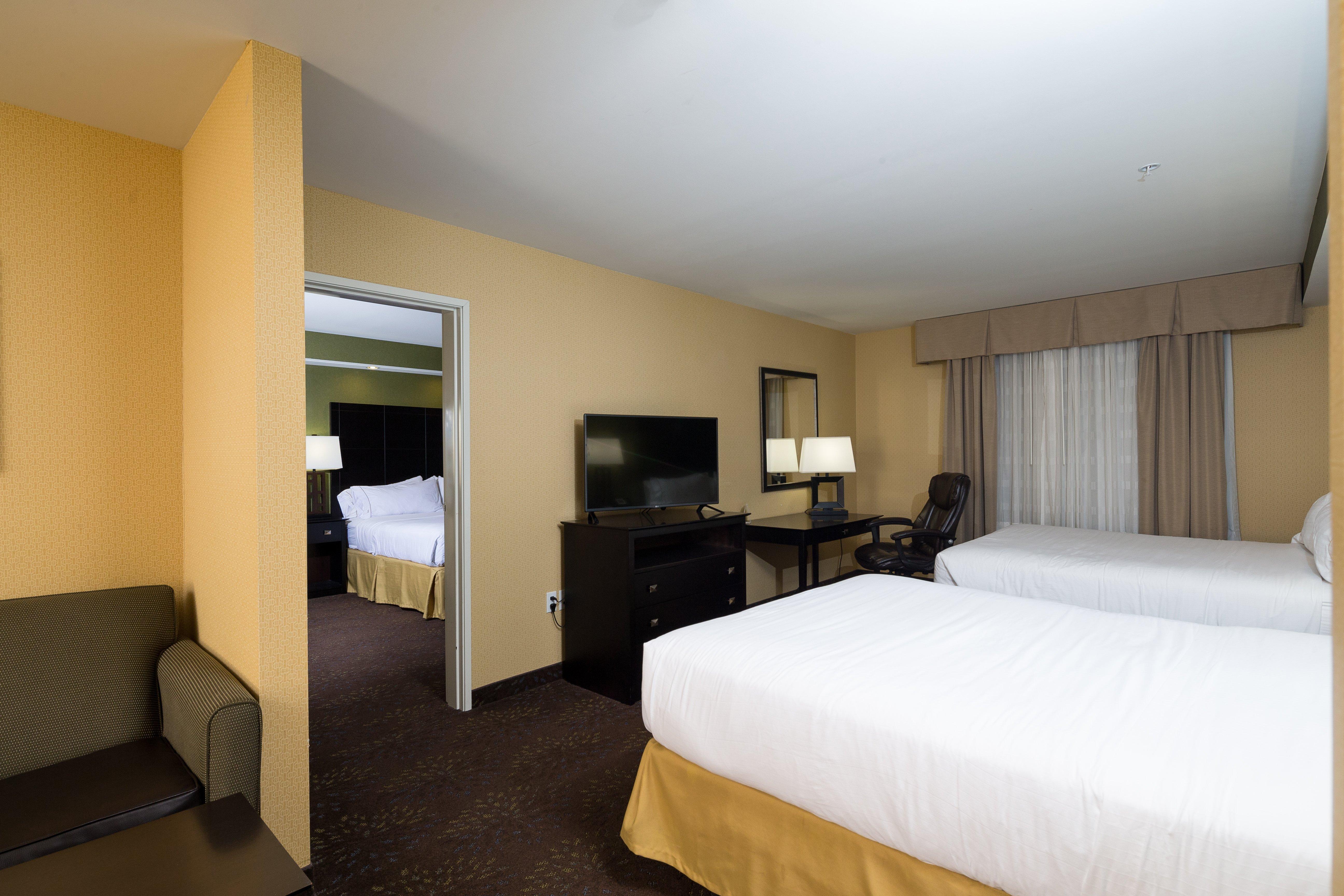 Holiday Inn Express And Suites Detroit North-Troy By Ihg Ngoại thất bức ảnh