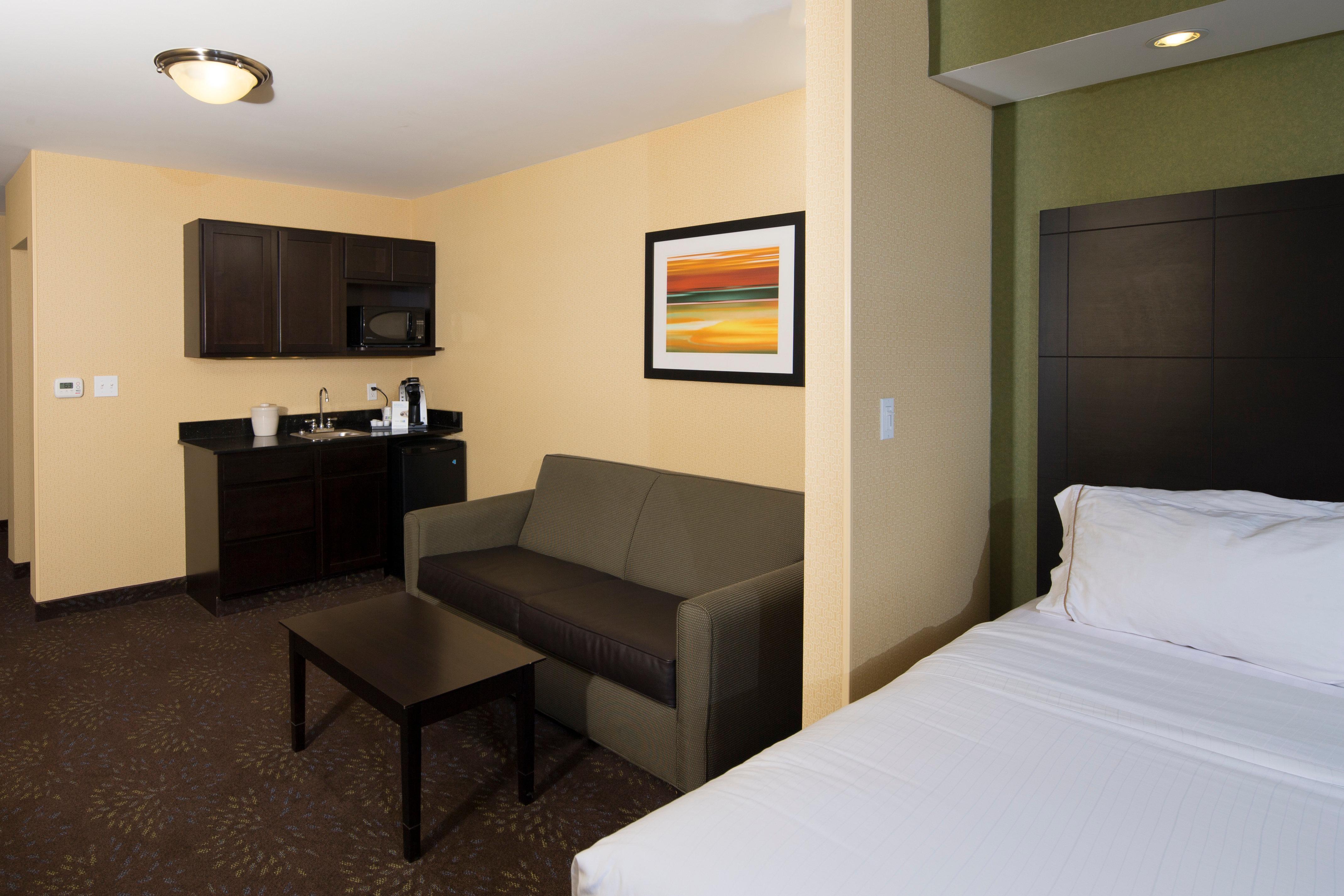 Holiday Inn Express And Suites Detroit North-Troy By Ihg Ngoại thất bức ảnh