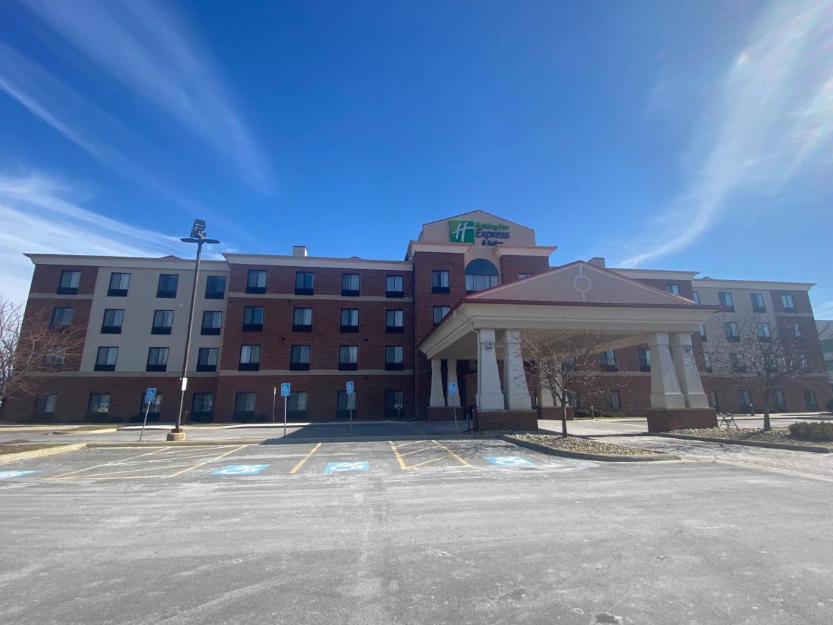 Holiday Inn Express And Suites Detroit North-Troy By Ihg Ngoại thất bức ảnh