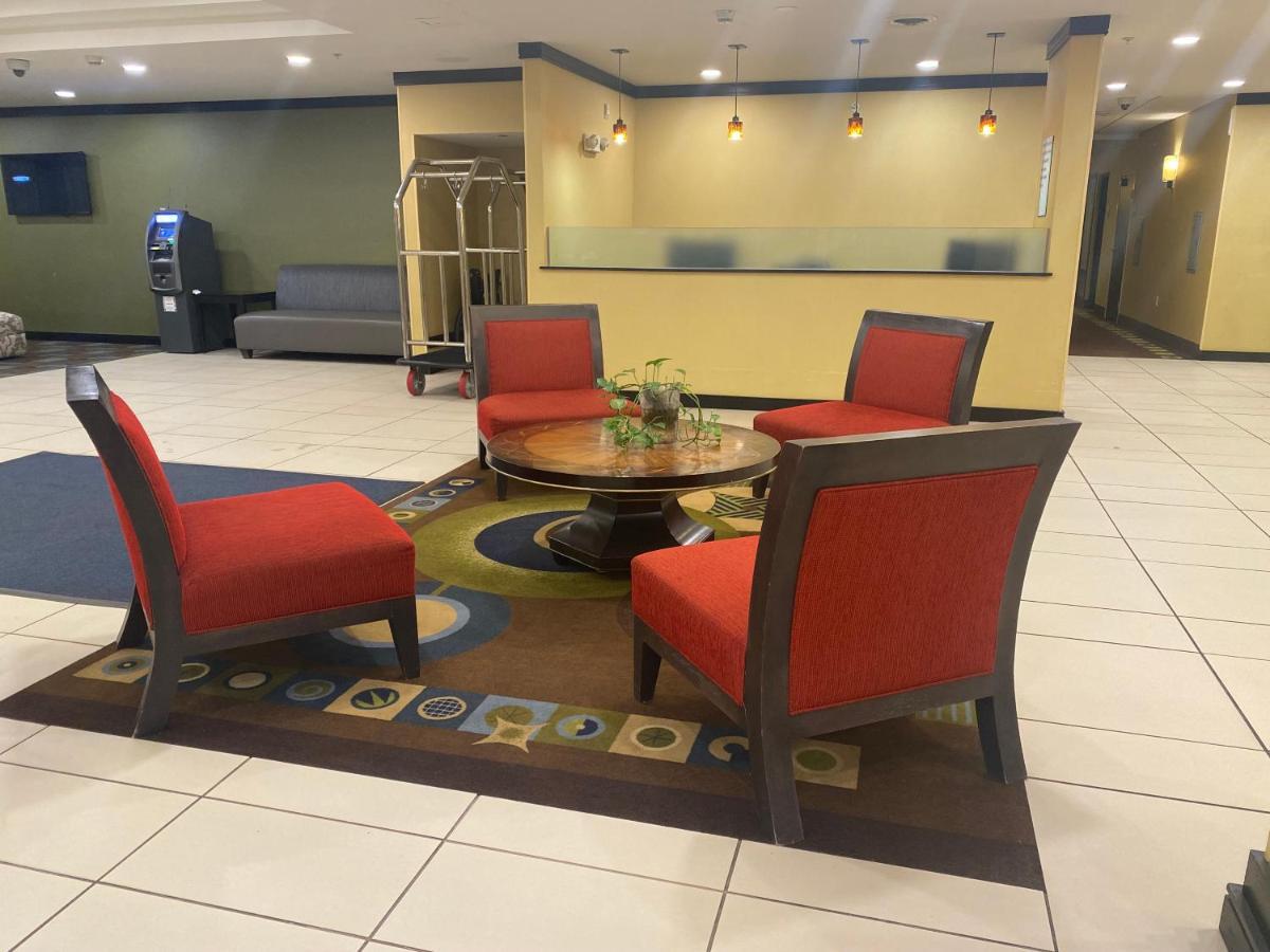 Holiday Inn Express And Suites Detroit North-Troy By Ihg Ngoại thất bức ảnh